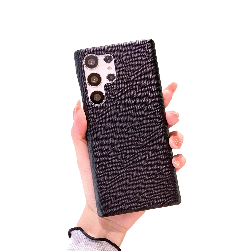 Minimalist Aesthetics Saffiano Leather Phone Case for Samsung Galaxy S24 S24Plus S24 S21Plus S22 S23Ultra S23 S23Plus S24Ultra
Minimalist Aesthetics Saffiano Leather Phone Case for Samsung Galaxy S24 S24Plus S24 S21Plus S22 S23Ultra S23 S23Plus S24Ultra