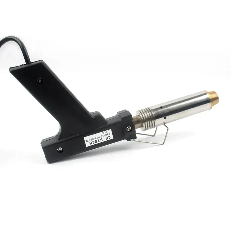 New Calf Dehorners Calf Electric Heating Iron Bloodless Dehorners Cattle Sheep Dehorners
New Calf Dehorners Calf Electric Heating Iron Bloodless Dehorners Cattle Sheep Dehorners