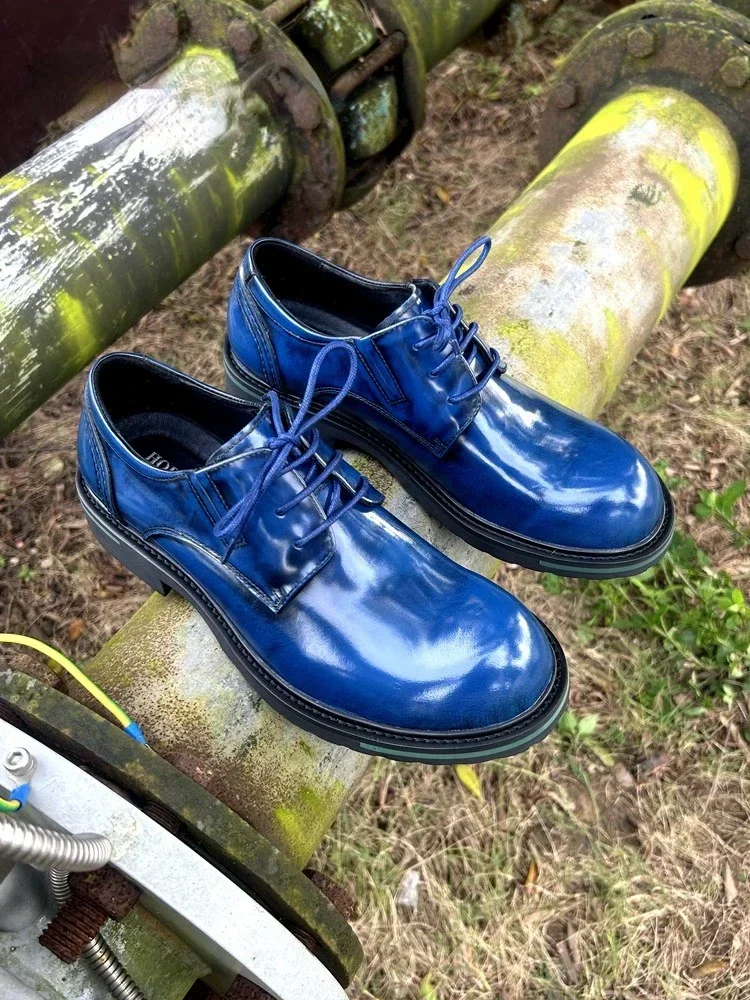 Spring and Autumn New Men's Formal Leather Shoes Round Head Thick Sole British Style Big Head Leather Shoes
Spring and Autumn New Men's Formal Leather Shoes Round Head Thick Sole British Style Big Head Leather Shoes