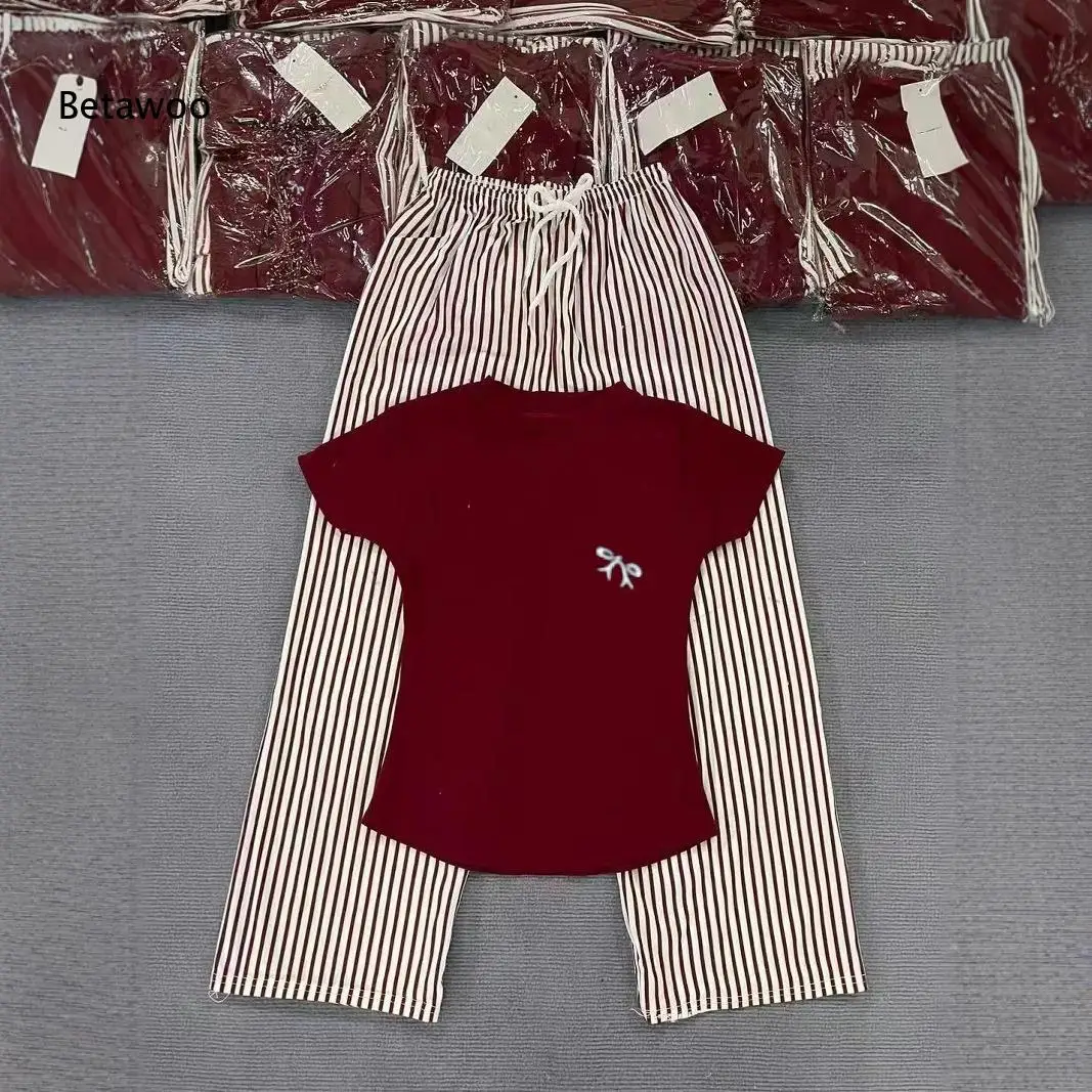 Women's 2 Piece Pajama Set Short Sleeve Top and Striped Pants Loungewear Casual Sleepwear Comfortable Home Wear Outfits
Women's 2 Piece Pajama Set Short Sleeve Top and Striped Pants Loungewear Casual Sleepwear Comfortable Home Wear Outfits