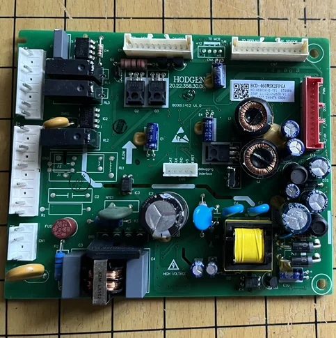 BCD-460WSK2FPGA 1868636 тестовая материнская плата, проверенная на исправность
BCD-460WSK2FPGA 1868636 тестовая материнская плата, проверенная на исправность