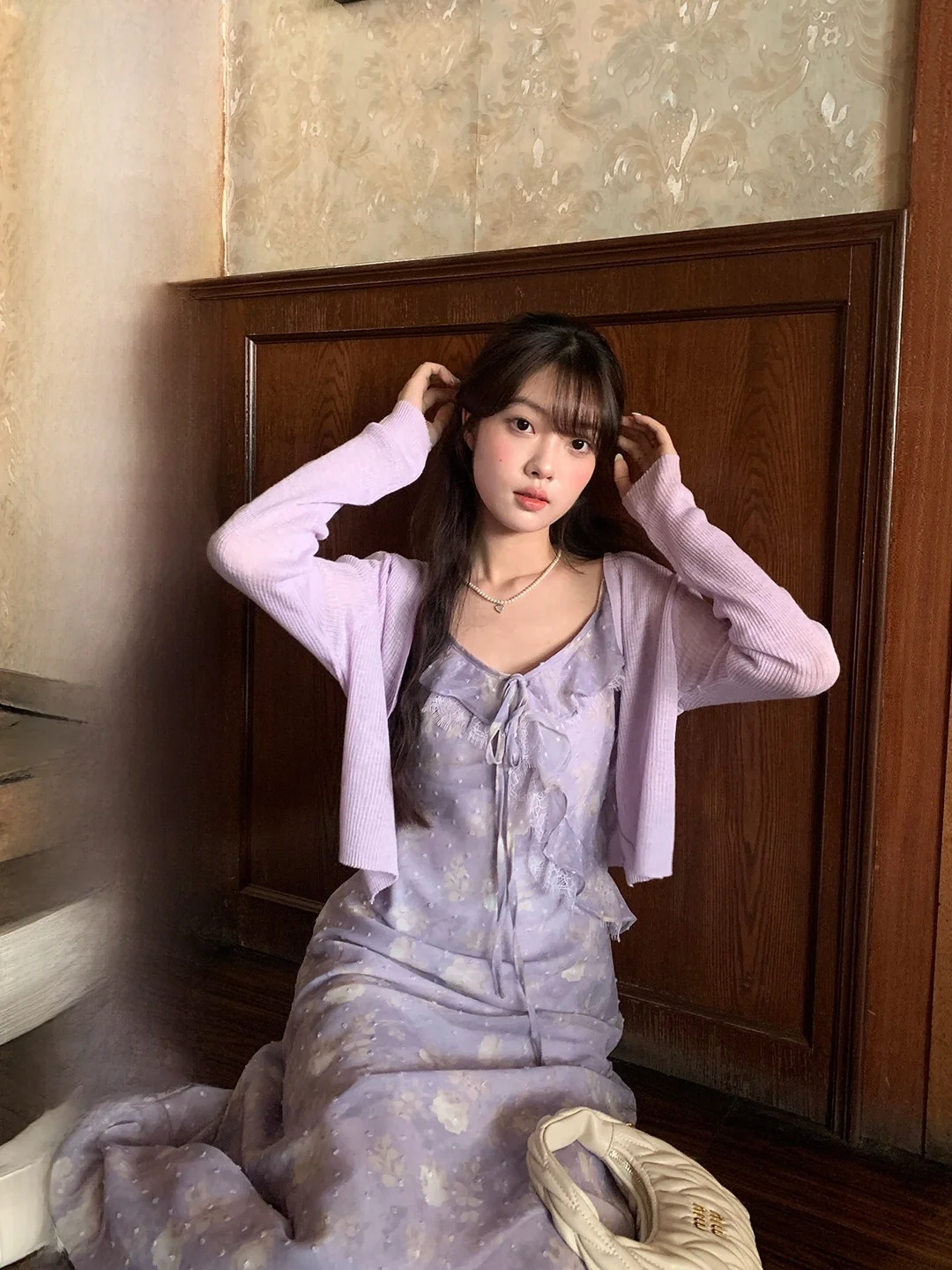 Sweet Floral Knitted Cardigan And Tank Dress Two-Piece Set Women's Slimming Design Spring Resort Style A-Line Skirt Dress
Sweet Floral Knitted Cardigan And Tank Dress Two-Piece Set Women's Slimming Design Spring Resort Style A-Line Skirt Dress
