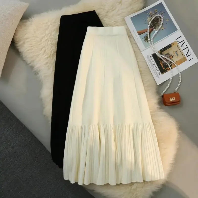 Women Autumn Winter Knitted Long Skirt Korean Style Elastic High Waist Female Knit Fashion Pleated Skirts Y2k Woman Clothing
Women Autumn Winter Knitted Long Skirt Korean Style Elastic High Waist Female Knit Fashion Pleated Skirts Y2k Woman Clothing