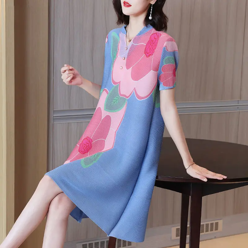 Mom's summer dress new short sleeved printed age reducing pleats, oversized women's dress, slimming
Mom's summer dress new short sleeved printed age reducing pleats, oversized women's dress, slimming