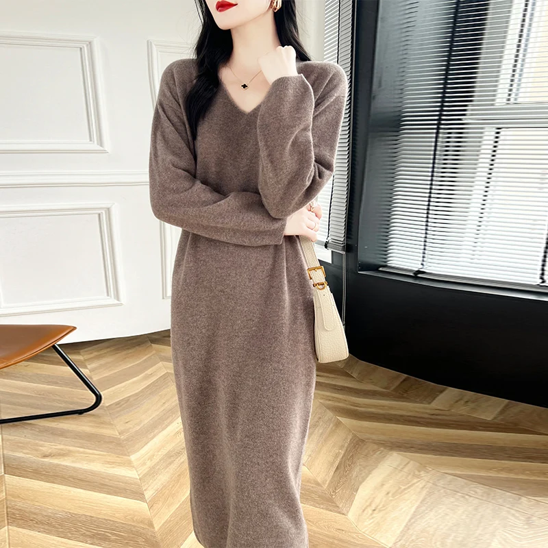 New 100% Merino Wool Women Long Dress Sweater V-Neck Pullover Long Dress Versatile Cashmere Knitwear Bottoming Popular Clothing
New 100% Merino Wool Women Long Dress Sweater V-Neck Pullover Long Dress Versatile Cashmere Knitwear Bottoming Popular Clothing