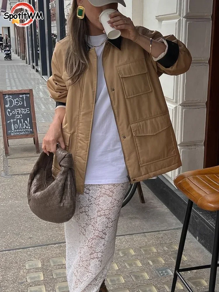 2024 Fashion Leather Lapel Zipper Multi Pockets Jacket Women Long Sleeve Solid Casual Jackets Fall Warm High Street Lady Coats
2024 Fashion Leather Lapel Zipper Multi Pockets Jacket Women Long Sleeve Solid Casual Jackets Fall Warm High Street Lady Coats
