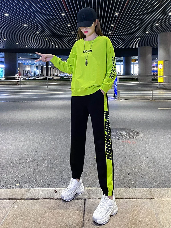Women's Casual Sportswear Dance Fashionable Early Autumn Two-Piece Set Cotton Fabric Comfortable Breathable Leisure Dance Outfit
Women's Casual Sportswear Dance Fashionable Early Autumn Two-Piece Set Cotton Fabric Comfortable Breathable Leisure Dance Outfit