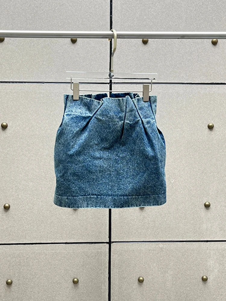 High-Waisted Pleated Tulip Skirt — Chic, Stylish, and Retro Washed Denim Skirt for Women (Summer 2026 New Arrival)
High-Waisted Pleated Tulip Skirt — Chic, Stylish, and Retro Washed Denim Skirt for Women (Summer 2026 New Arrival)