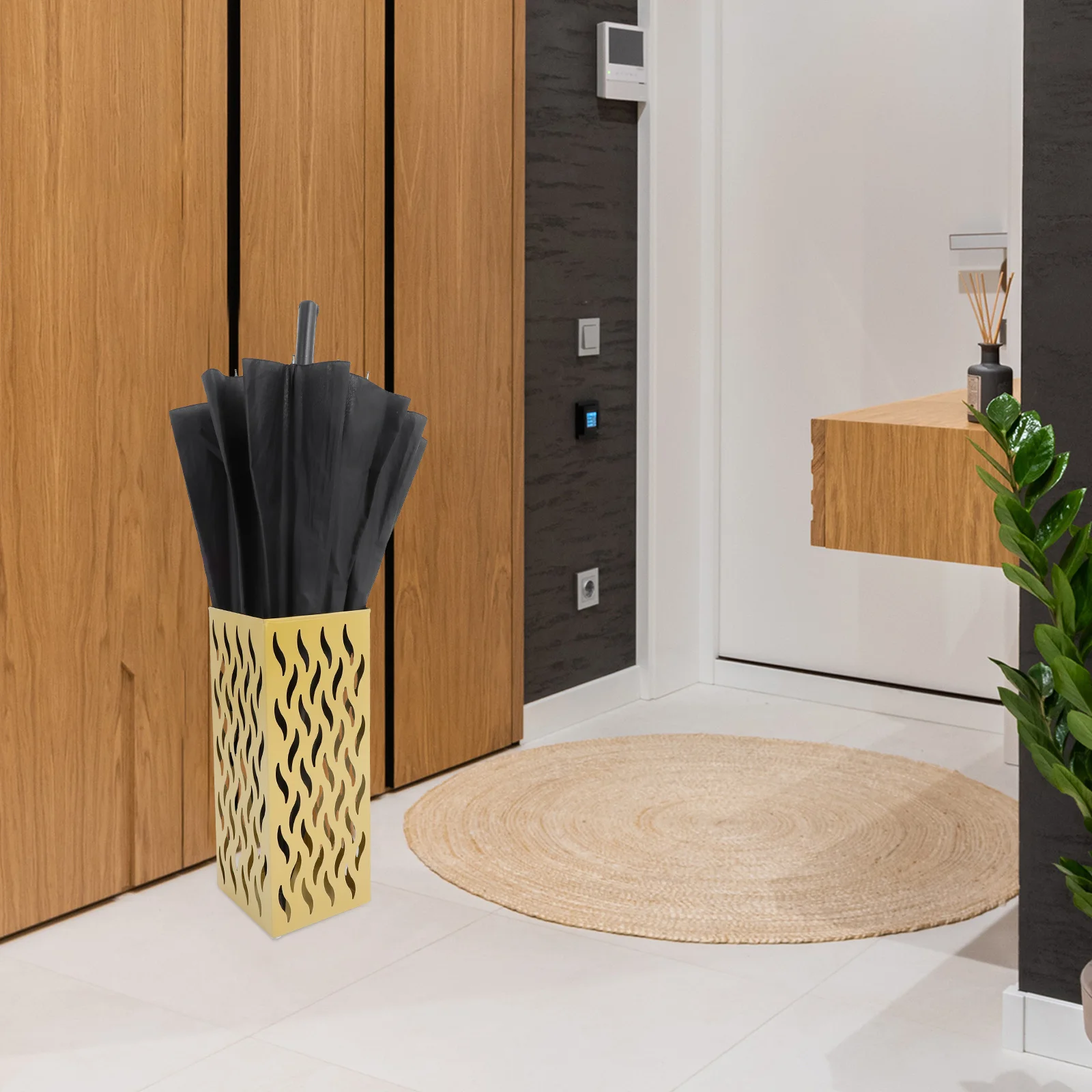 Square Metal Umbrella Stand Holder Large Capacity Storage Bucket for Entryway Hallway Hotel Lobby Decorative Iron Umbrella
Square Metal Umbrella Stand Holder Large Capacity Storage Bucket for Entryway Hallway Hotel Lobby Decorative Iron Umbrella