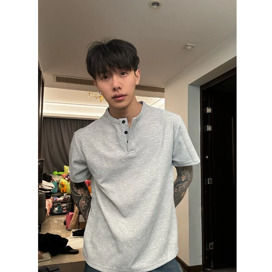 Bla ort Sve T-irt Men's Summer Sport Fitn Casual Henry irt f Sve Top Polyester Fiber Anti-Wrinkle Preserv...
Bla ort Sve T-irt Men's Summer Sport Fitn Casual Henry irt f Sve Top Polyester Fiber Anti-Wrinkle Preserv...