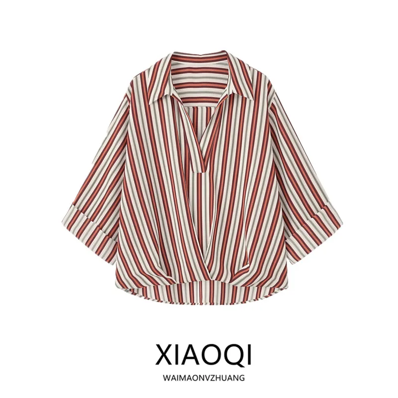 Summer 2026 Women's Loose Fit Striped Shirt Turned Cuff Flip Collar New Arrival Tapered Hemline Fashion Ladies Premium Blouse
Summer 2026 Women's Loose Fit Striped Shirt Turned Cuff Flip Collar New Arrival Tapered Hemline Fashion Ladies Premium Blouse