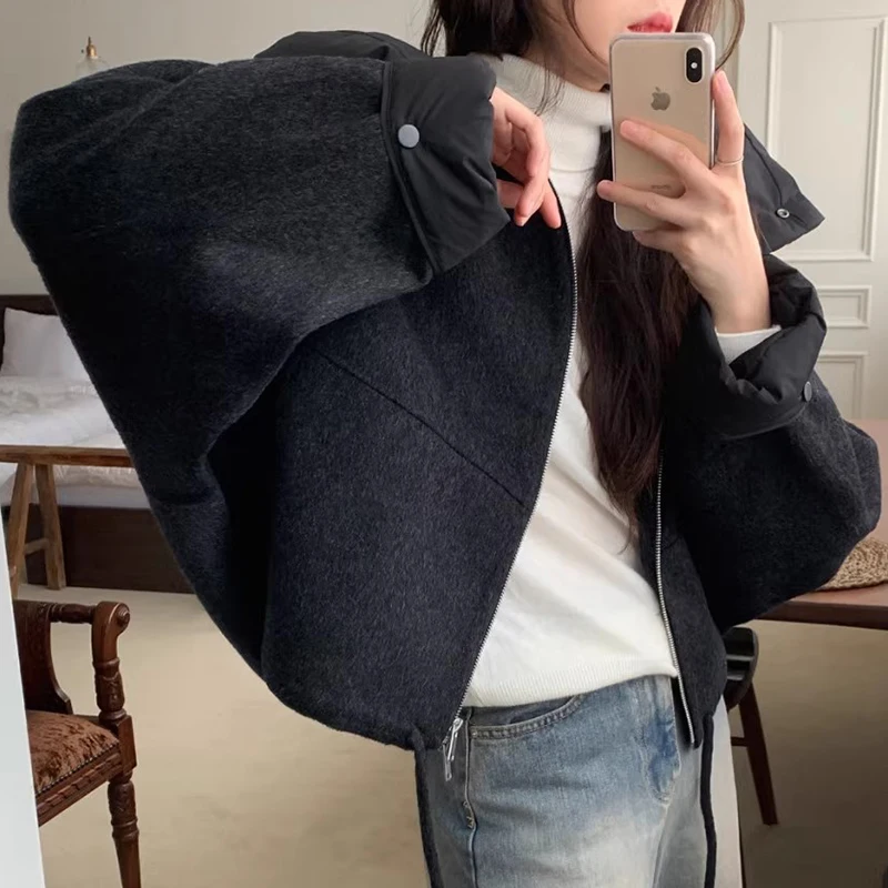 Chic Autumn Winter ort Woolen Jaet Women's Casual Loose Fit Detachable Hood Versatile Korean Sle Long Sve Zipper
Chic Autumn Winter ort Woolen Jaet Women's Casual Loose Fit Detachable Hood Versatile Korean Sle Long Sve Zipper