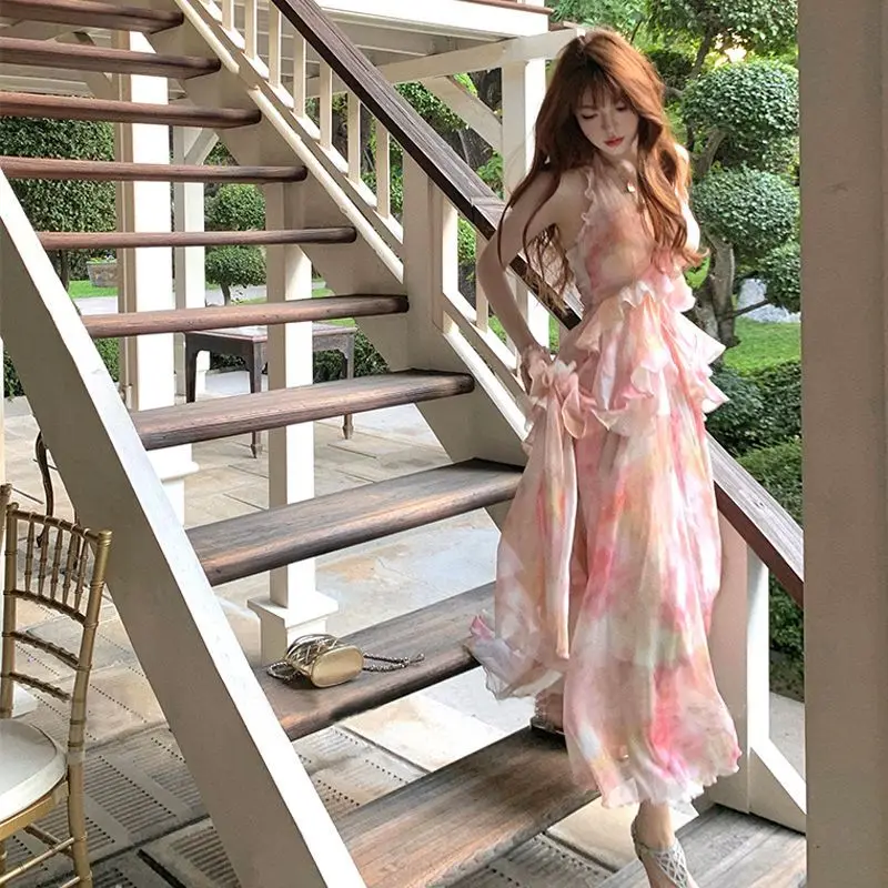 2025 Temperament Dress Summer V-neck Irregular Design Neck Dress
2025 Temperament Dress Summer V-neck Irregular Design Neck Dress