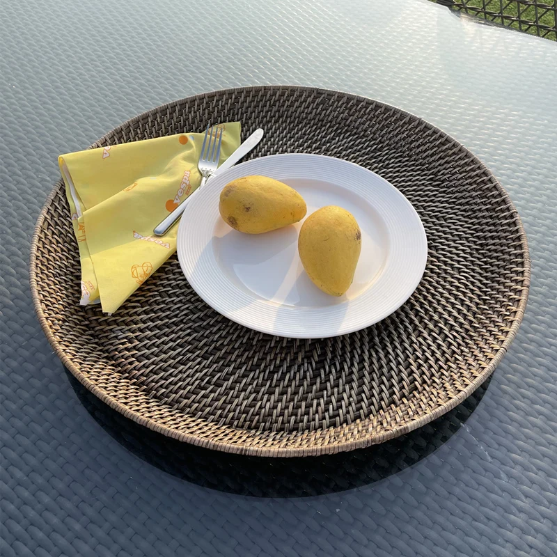 Large Rattan Serving Tray Round Wicker Ottoman Trays for Coffee Table Garden Party Meal Tea Tray Boho Farmhouse Decor Tray
Large Rattan Serving Tray Round Wicker Ottoman Trays for Coffee Table Garden Party Meal Tea Tray Boho Farmhouse Decor Tray