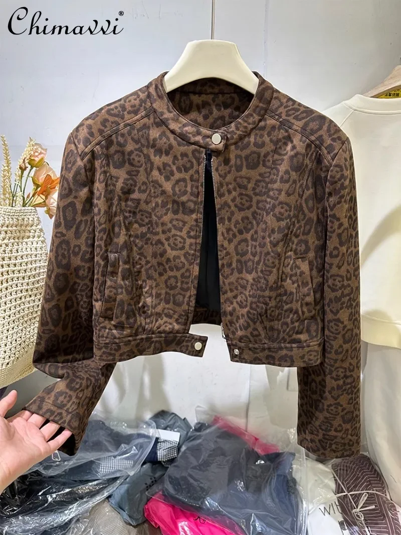 European 2024 Autumn New Retro Leopard Print Short Design Temperament Versatile Jacket Top Coat For Women
European 2024 Autumn New Retro Leopard Print Short Design Temperament Versatile Jacket Top Coat For Women