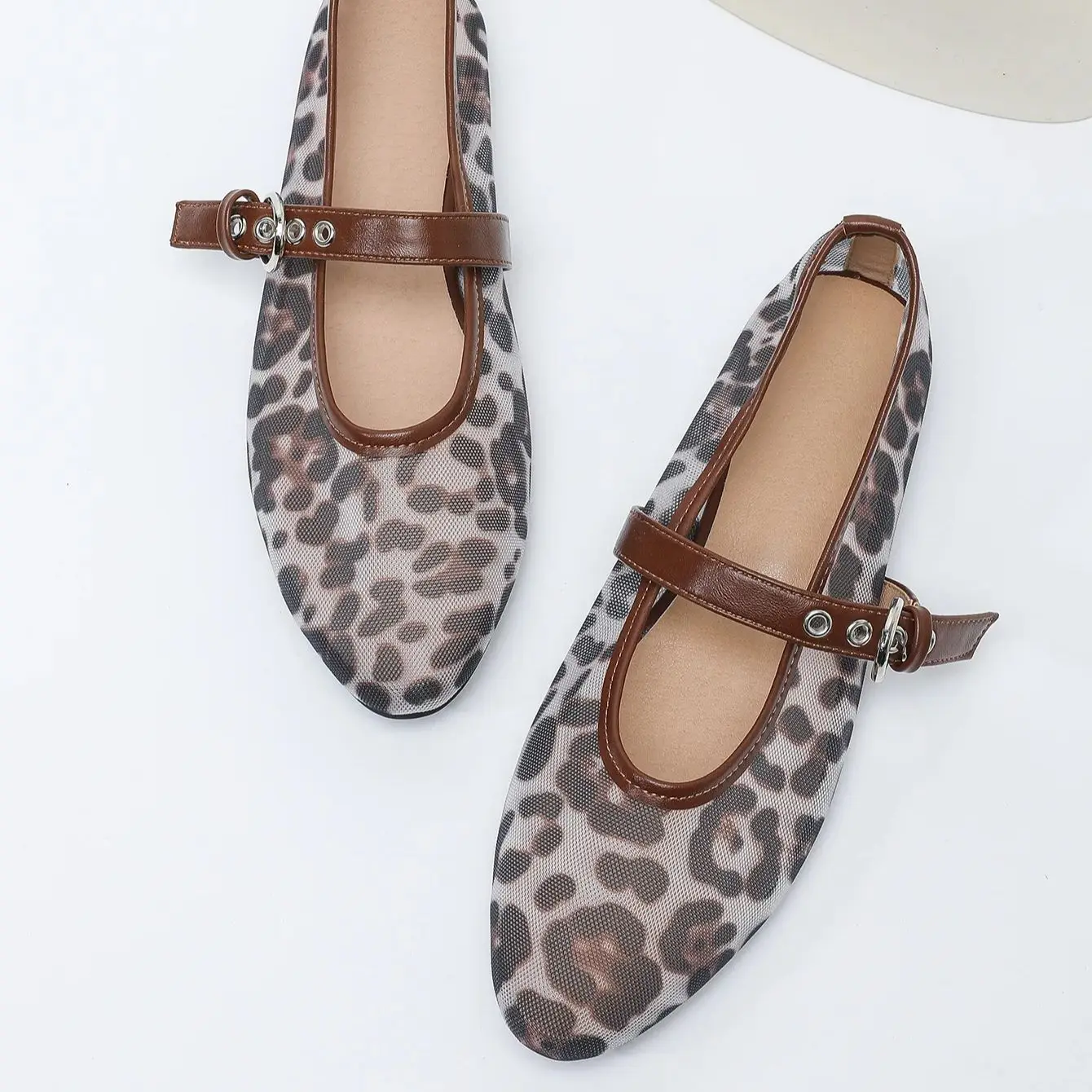 Mesh Ballet Flats 2025 New Summer Round Toe Women Ballerina Shoes Buckle Plus Size 43
Mesh Ballet Flats 2025 New Summer Round Toe Women Ballerina Shoes Buckle Plus Size 43