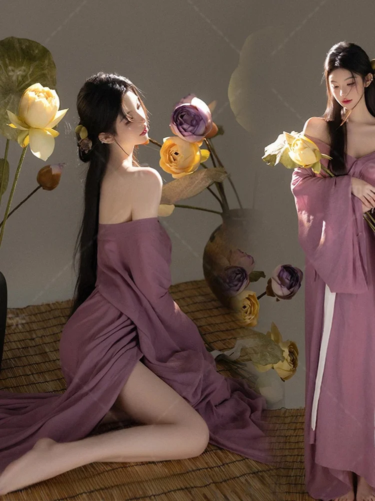 New 25 Studio Purple Theme Traditional Chinese Costume Art Photo Photography Clothing Ethereal Fairy Atmosphere Ancient Style...
New 25 Studio Purple Theme Traditional Chinese Costume Art Photo Photography Clothing Ethereal Fairy Atmosphere Ancient Style...