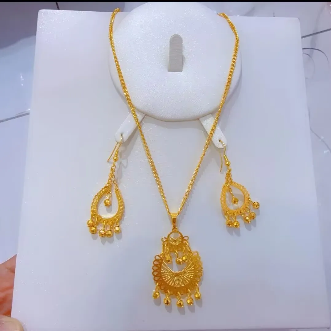 New Dubai Germany Serbia UK 24K Gold Plated Necklace Earrings Engagement Party Jewelry Gift for Lover YY10687
New Dubai Germany Serbia UK 24K Gold Plated Necklace Earrings Engagement Party Jewelry Gift for Lover YY10687