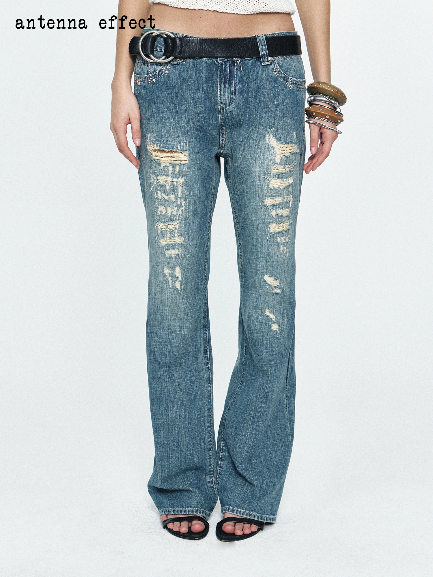 Retro Millennium Thin Style Faded Design Jeans Bell Bottoms with Rivet Detail Cotton Straight Leg Natural Waist Zipper Closure
Retro Millennium Thin Style Faded Design Jeans Bell Bottoms with Rivet Detail Cotton Straight Leg Natural Waist Zipper Closure