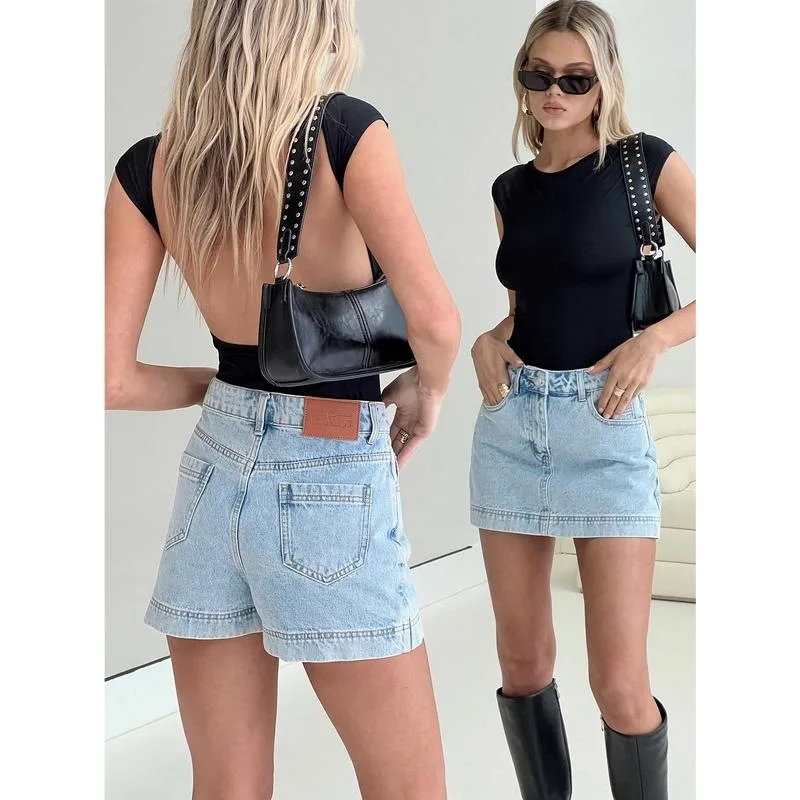 Slim Fit Denim Skirt Pants Women's Fashion Cross-Border Jeans Skirt Trousers Elegant Slimming Style for Spring Season
Slim Fit Denim Skirt Pants Women's Fashion Cross-Border Jeans Skirt Trousers Elegant Slimming Style for Spring Season