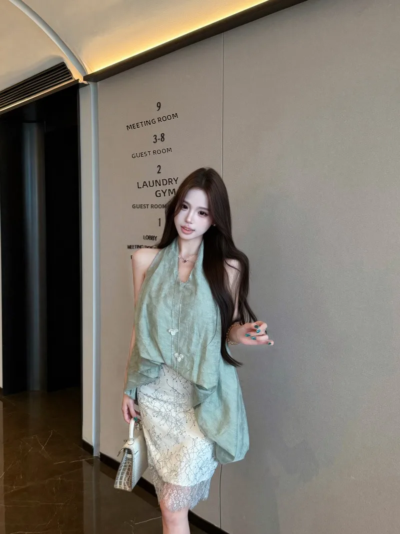 Fashionable Backless Patchwork Vest And Skirt Set Women's Summer High Waist Bum Covering Two-Piece Suit V-Neck Sleeveless Com...
Fashionable Backless Patchwork Vest And Skirt Set Women's Summer High Waist Bum Covering Two-Piece Suit V-Neck Sleeveless Com...