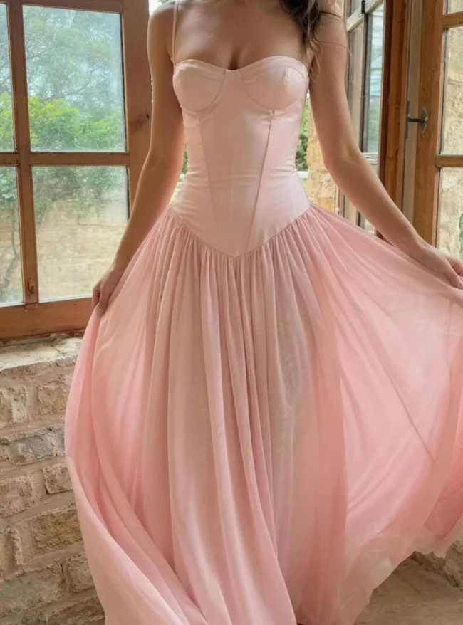 Women's Sweet Off Shoulder Maxi Dress Casual Simple Slim Fit Vest Ruffled Vistidos 2026 Luxury Back Lace Up Shaping Party Gown
Women's Sweet Off Shoulder Maxi Dress Casual Simple Slim Fit Vest Ruffled Vistidos 2026 Luxury Back Lace Up Shaping Party Gown