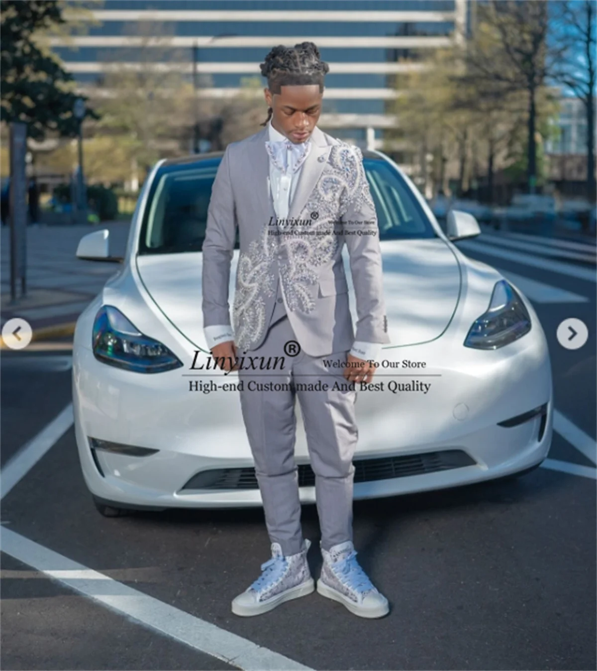 Elegant Appliques Beaded Men Suits 2 Pieces Sets Groom Tuxedos Customized Male Party Blazers Notched Lapel trajes para hombre
Elegant Appliques Beaded Men Suits 2 Pieces Sets Groom Tuxedos Customized Male Party Blazers Notched Lapel trajes para hombre