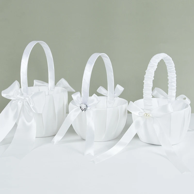 Wedding Flower Basket Lace Pearl White Bowknot Flower Girl Basket Decoration for Wedding Marriage Party Romantic Basket Supplies
Wedding Flower Basket Lace Pearl White Bowknot Flower Girl Basket Decoration for Wedding Marriage Party Romantic Basket Supplies