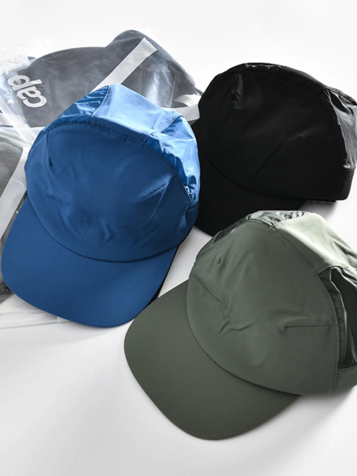 Outdoor Lightweight Breathable Quick-Dry Summer Men's Baseball Cap Couple's Sun Protection Duckbill Hat Casual Polyester
Outdoor Lightweight Breathable Quick-Dry Summer Men's Baseball Cap Couple's Sun Protection Duckbill Hat Casual Polyester