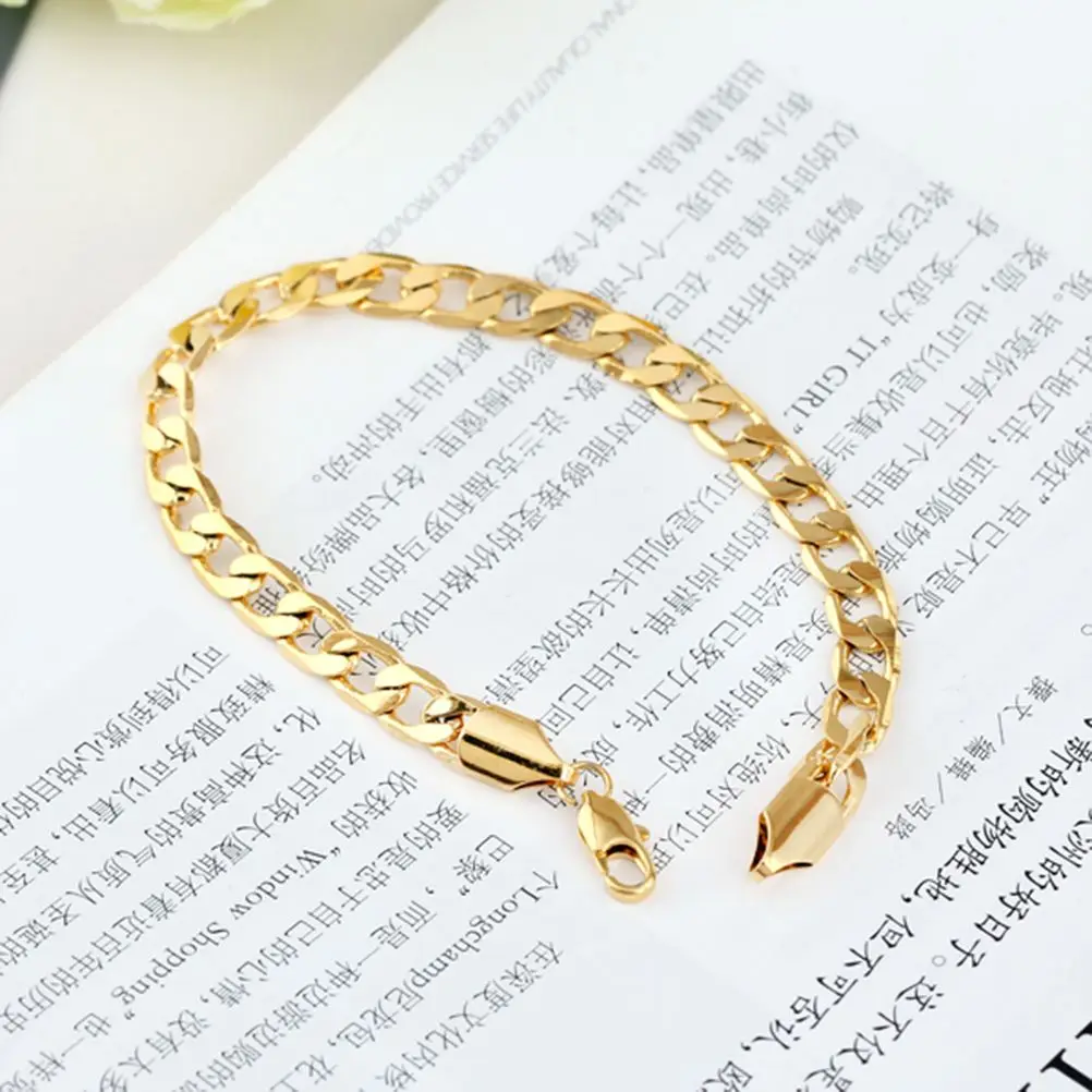 Hollow Out 5cm Gold Plated Copper Unisex Bangle Fashion Women Hollow Out Bracelet Men Jewelry Gold Plated Bracelet Gift
Hollow Out 5cm Gold Plated Copper Unisex Bangle Fashion Women Hollow Out Bracelet Men Jewelry Gold Plated Bracelet Gift
