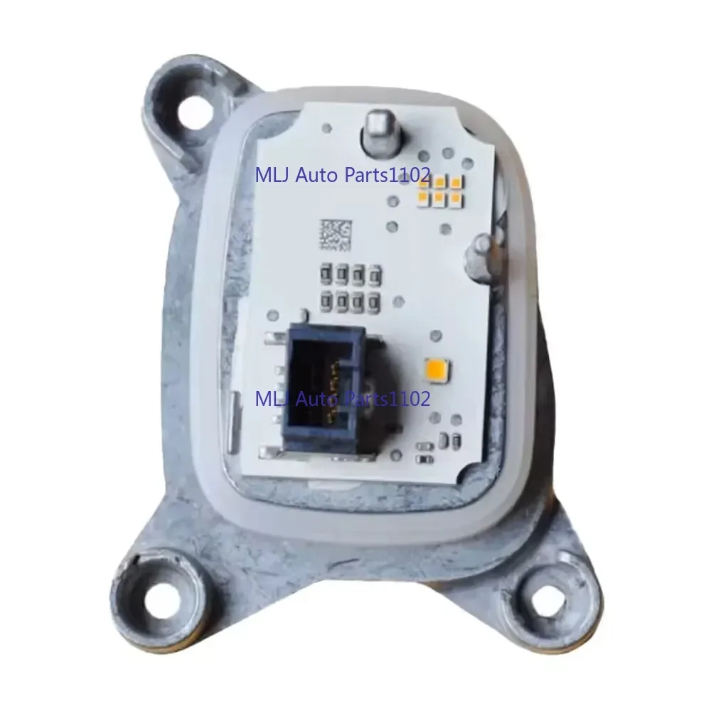 2018 2019 For BMW F80 M3 F32 F82 F33 F83 M4 F36 LCI Full LED Adaptive Headlamp Turn Signal Module US version 63117493234
2018 2019 For BMW F80 M3 F32 F82 F33 F83 M4 F36 LCI Full LED Adaptive Headlamp Turn Signal Module US version 63117493234