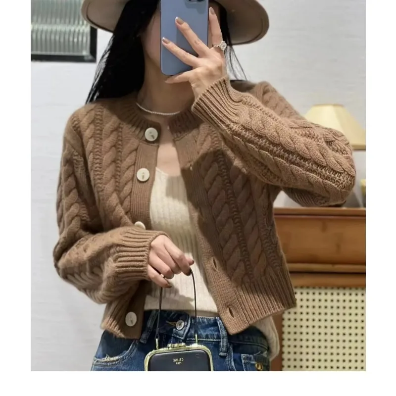Women's Pure Cashmere Wool Sweater Round Neck Twists Short Cardigan Autumn Winter Casual Knit Top Female Thickened Warm Jacket
Women's Pure Cashmere Wool Sweater Round Neck Twists Short Cardigan Autumn Winter Casual Knit Top Female Thickened Warm Jacket