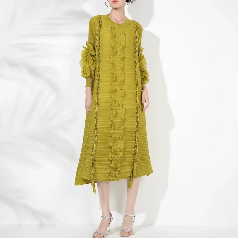 Miyake Fashion Pleated Dress Women's High-end Loose Elastic Beaded Disc Flower Large Size Long Skirt Evening Dress Skirt
Miyake Fashion Pleated Dress Women's High-end Loose Elastic Beaded Disc Flower Large Size Long Skirt Evening Dress Skirt