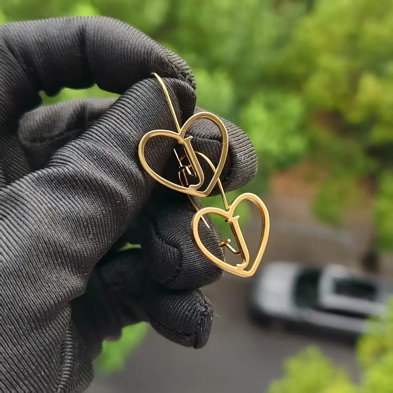 DHQH 2025 New Wholesale Customized Single Letter Earrings Personalized Single Letter Heart Shaped Earrings Valentine's Day Gift
DHQH 2025 New Wholesale Customized Single Letter Earrings Personalized Single Letter Heart Shaped Earrings Valentine's Day Gift