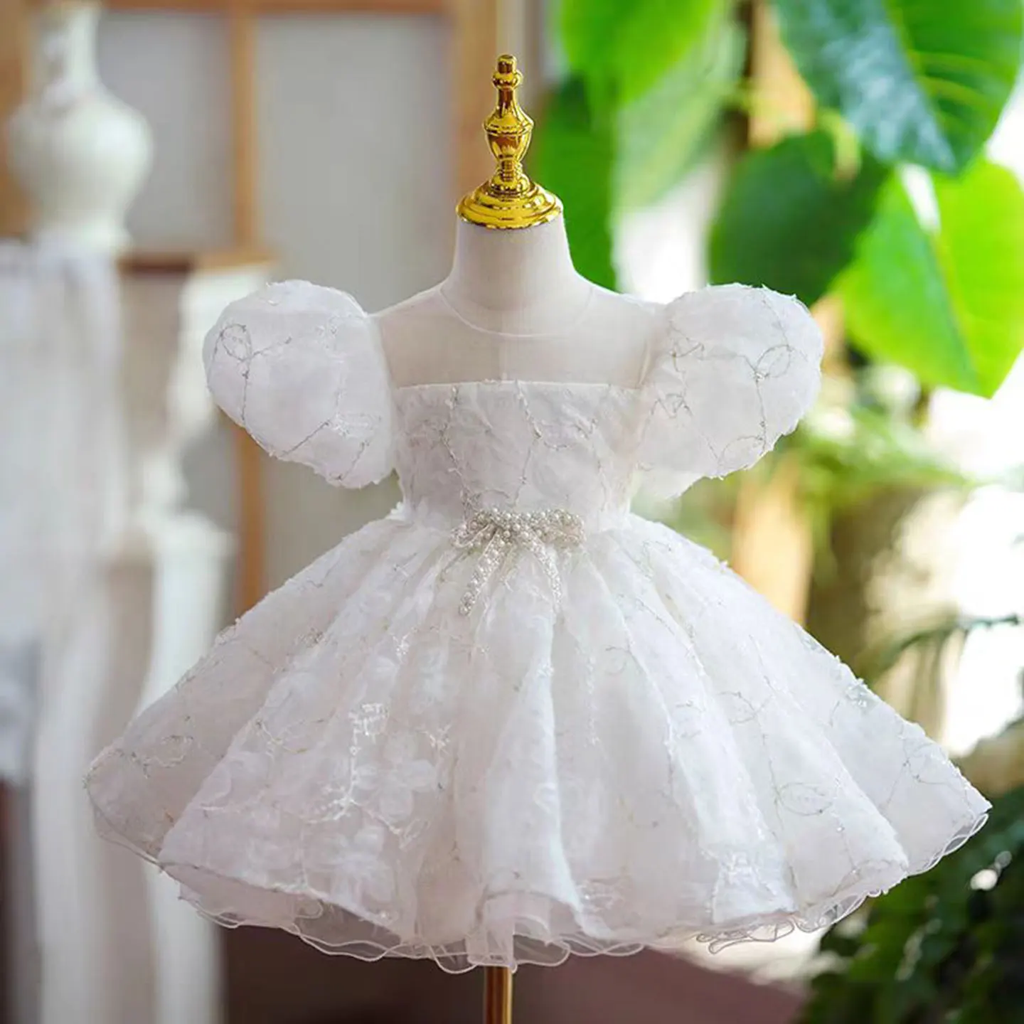 Dreamy Vow Gorgeous O-Neck Embroidered Lace Baby Girl Dress With Pearls Eid al-Fitr Wedding Birthday Celebration Ball Gown J809
Dreamy Vow Gorgeous O-Neck Embroidered Lace Baby Girl Dress With Pearls Eid al-Fitr Wedding Birthday Celebration Ball Gown J809