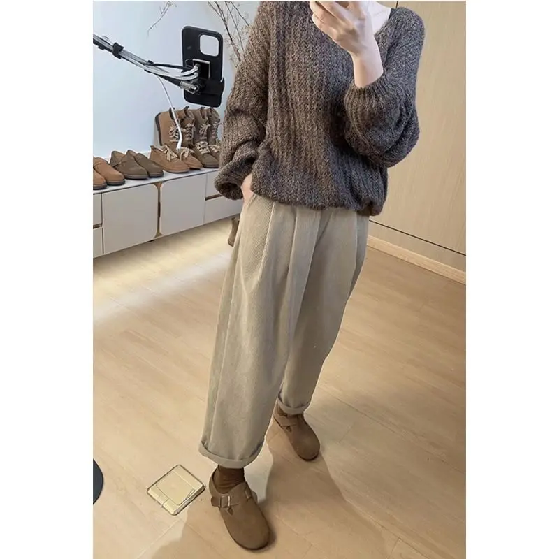 Corduroy Women's Pants, Maillard New Casual Fat Mm Slimming Straight Leg Wide Leg Pants Without Velvet in Spring and Autumn
Corduroy Women's Pants, Maillard New Casual Fat Mm Slimming Straight Leg Wide Leg Pants Without Velvet in Spring and Autumn