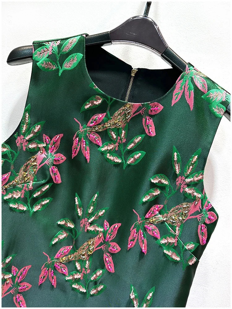 Luxury Beading Jacquard Embroidery Lady A-line Dress Elegant Sleeveless Tank Dress Women Spring Summer Green Mini Formal Dresses
Luxury Beading Jacquard Embroidery Lady A-line Dress Elegant Sleeveless Tank Dress Women Spring Summer Green Mini Formal Dresses