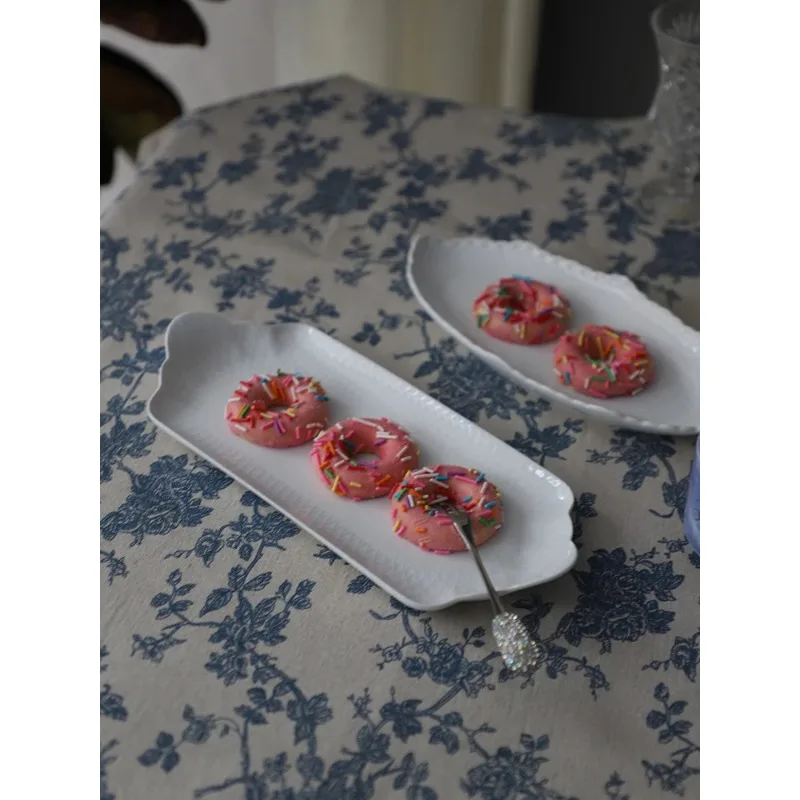 Pure White Ship Shape Dessert Plate Afternoon Tea Pastry Plate Rhombus Pattern Southern Town Small Business Ceramic Plate
Pure White Ship Shape Dessert Plate Afternoon Tea Pastry Plate Rhombus Pattern Southern Town Small Business Ceramic Plate