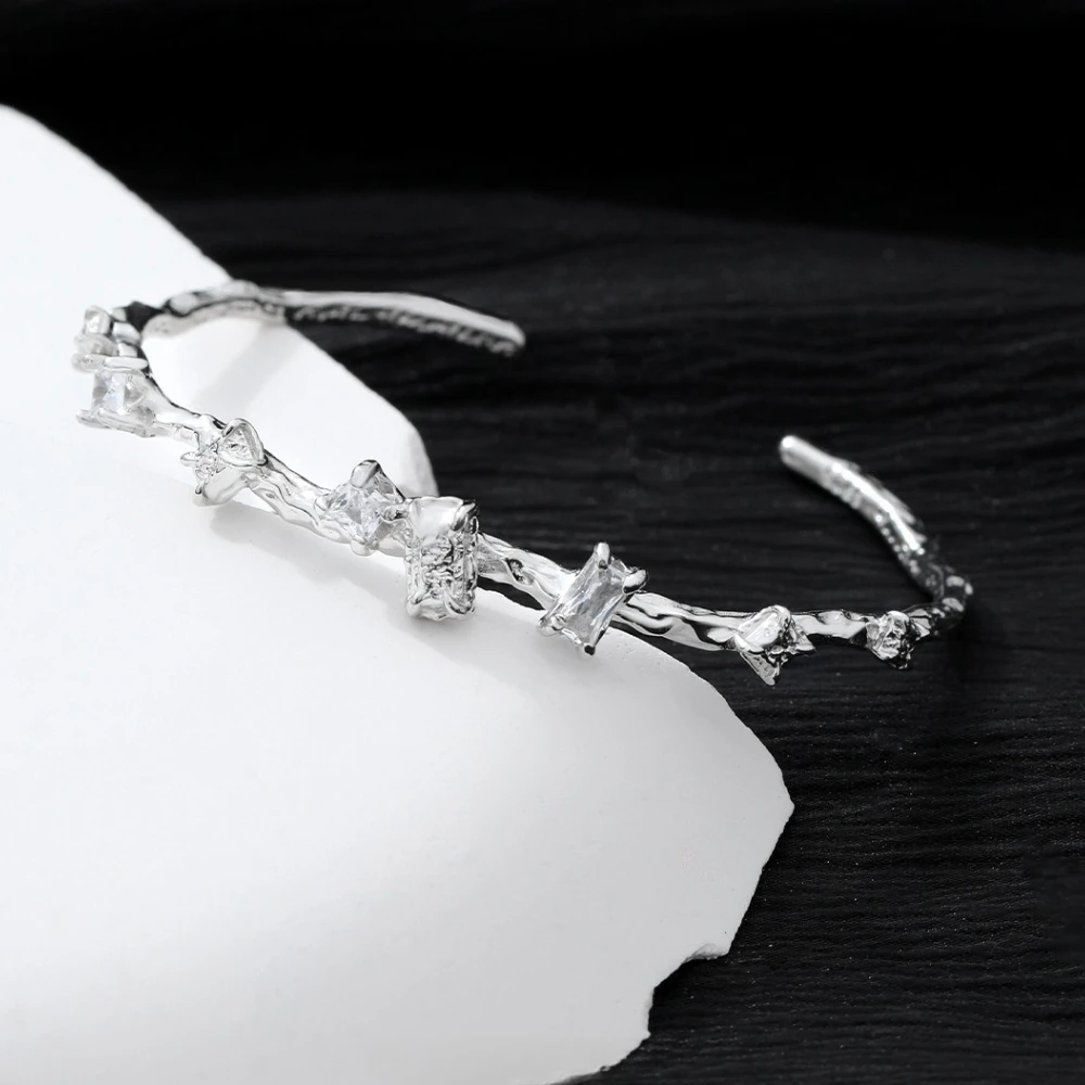 S925 Sterling Silve Irregular Bracelet Luxury Gemstone Texture Bracelets Women's Fashion Jewelry Original Design Wholesale Ins
S925 Sterling Silve Irregular Bracelet Luxury Gemstone Texture Bracelets Women's Fashion Jewelry Original Design Wholesale Ins