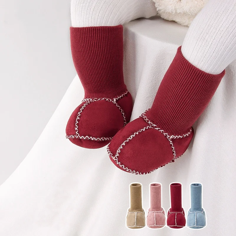 Прогулочная обувь для малышей, детские замшевые туфли на толстом полу, зимние теплые ботинки из искусственной шерсти на мягкой подошве, детские первые ходунки
Прогулочная обувь для малышей, детские замшевые туфли на толстом полу, зимние теплые ботинки из искусственной шерсти на мягкой подошве, детские первые ходунки