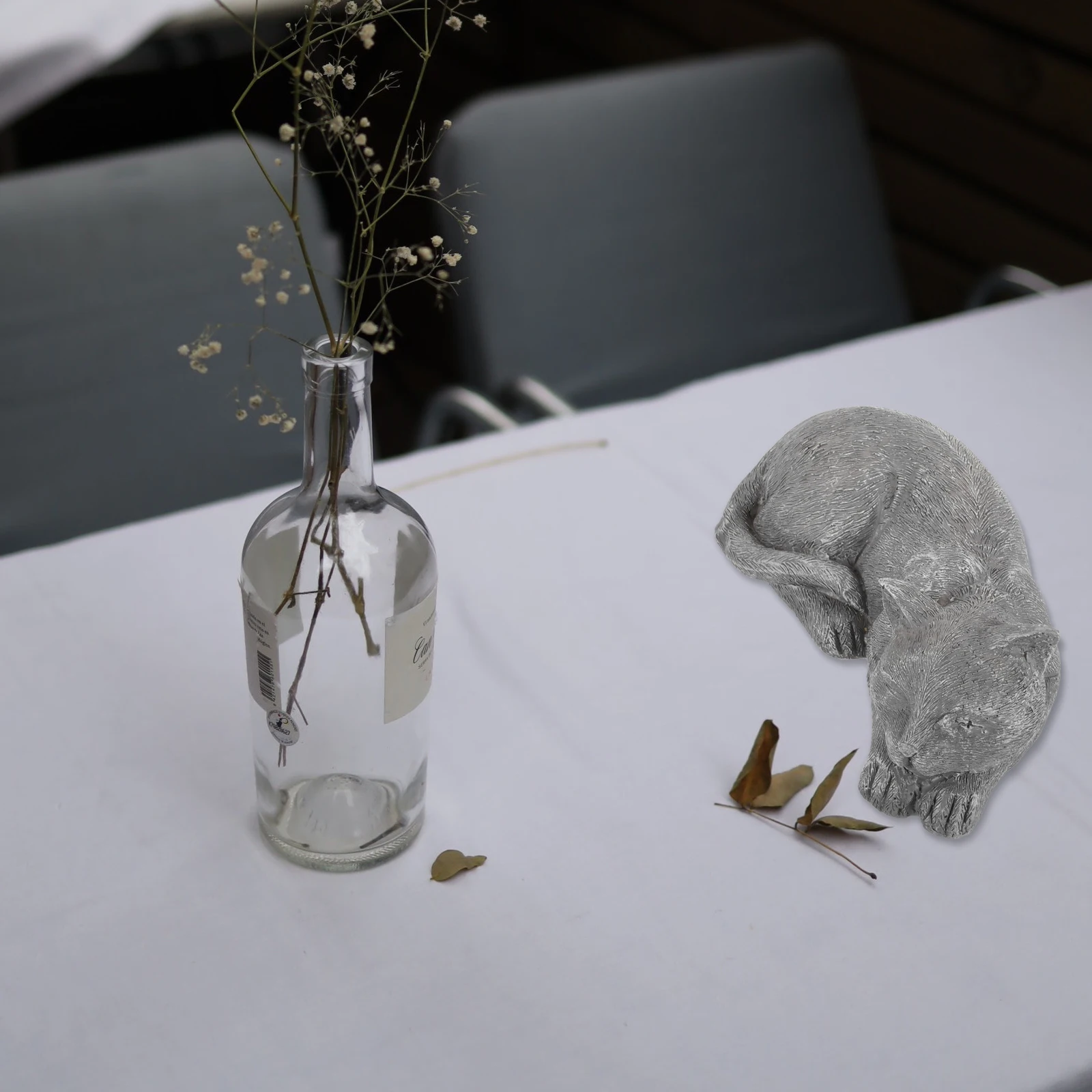 Pet Memorial Stone Ornament Cat Statue Garden Decoration Resin Tribute Marker Pet Grave Animal Mini Model Home Decor
Pet Memorial Stone Ornament Cat Statue Garden Decoration Resin Tribute Marker Pet Grave Animal Mini Model Home Decor