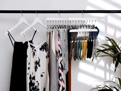 20 Wooden Hangers With Clip-On Hat Organizer Rack For Caps And Apparel Storage
20 Wooden Hangers With Clip-On Hat Organizer Rack For Caps And Apparel Storage