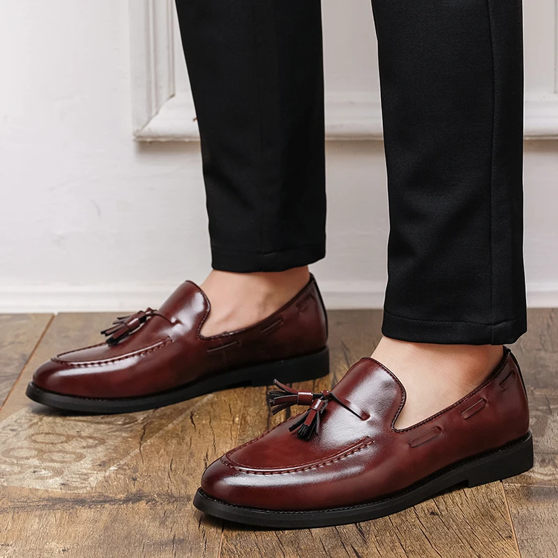 Spring New Men Fringed Shoes PU Men One-foot Casual Comfortable Breathable Fashionable Loafers Gentleman's Social Shoes Men
Spring New Men Fringed Shoes PU Men One-foot Casual Comfortable Breathable Fashionable Loafers Gentleman's Social Shoes Men