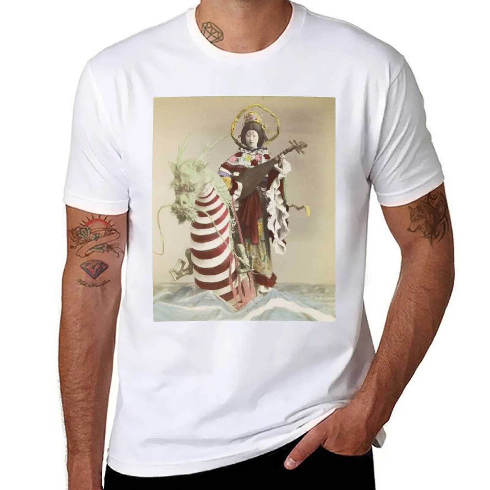 The Sea Goddess Benten, Kusakabe Kimbei, 1887 T-Shirt man t shirt cotton anime tshirt T-Shirt
The Sea Goddess Benten, Kusakabe Kimbei, 1887 T-Shirt man t shirt cotton anime tshirt T-Shirt