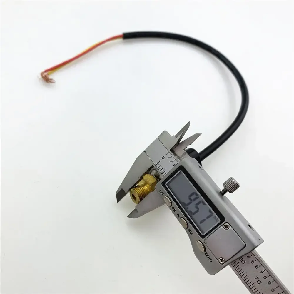 NEW For model airbrush air pump air tank accessories mounting screw plug quick connect
NEW For model airbrush air pump air tank accessories mounting screw plug quick connect