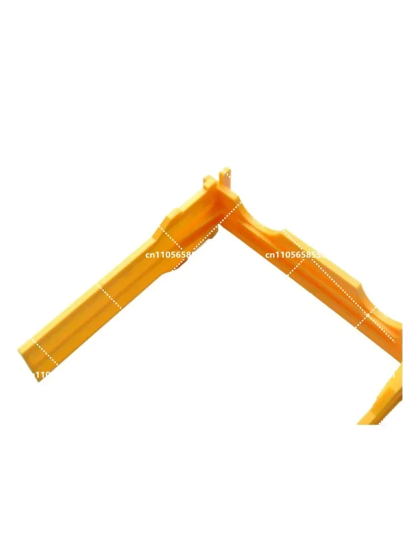 X50 Mini Mating Beehive Frame Plastic Applicable for Apidea Mini Nuc Beeleeping Beehive Frame
X50 Mini Mating Beehive Frame Plastic Applicable for Apidea Mini Nuc Beeleeping Beehive Frame