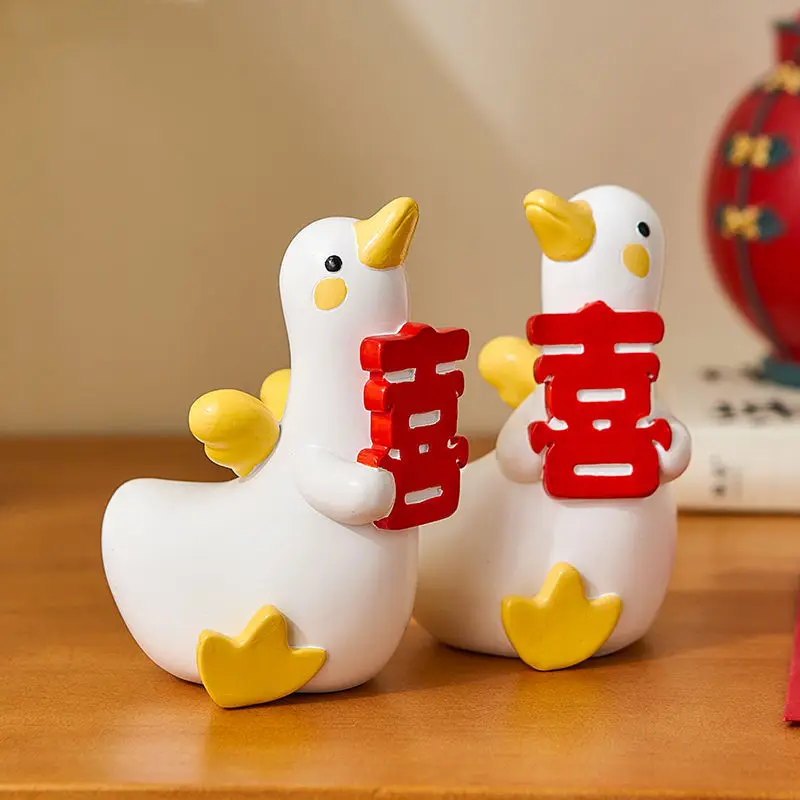 Ceramic Decoration Wedding Wedding Room Small Spring Festival New Year Gift Wine Cabinet Decoration Housewarming Gift To Friend
Ceramic Decoration Wedding Wedding Room Small Spring Festival New Year Gift Wine Cabinet Decoration Housewarming Gift To Friend
