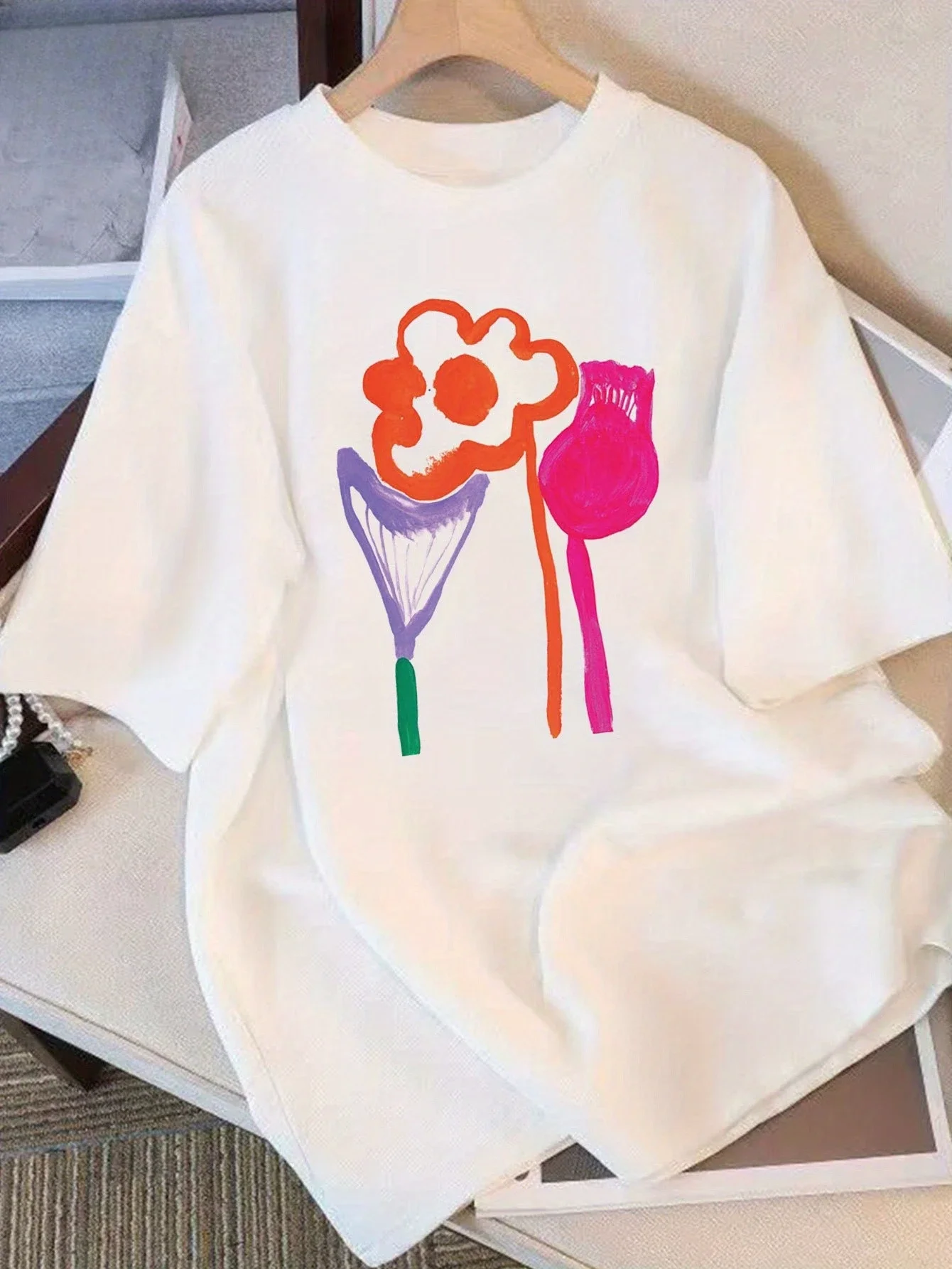 Women's Black T-shirt Soft Crew Neck Casual Everyday T-shirt Everyday Basic Top Summer Youth Fashion Casual Wear Graphic Tshirts
Women's Black T-shirt Soft Crew Neck Casual Everyday T-shirt Everyday Basic Top Summer Youth Fashion Casual Wear Graphic Tshirts