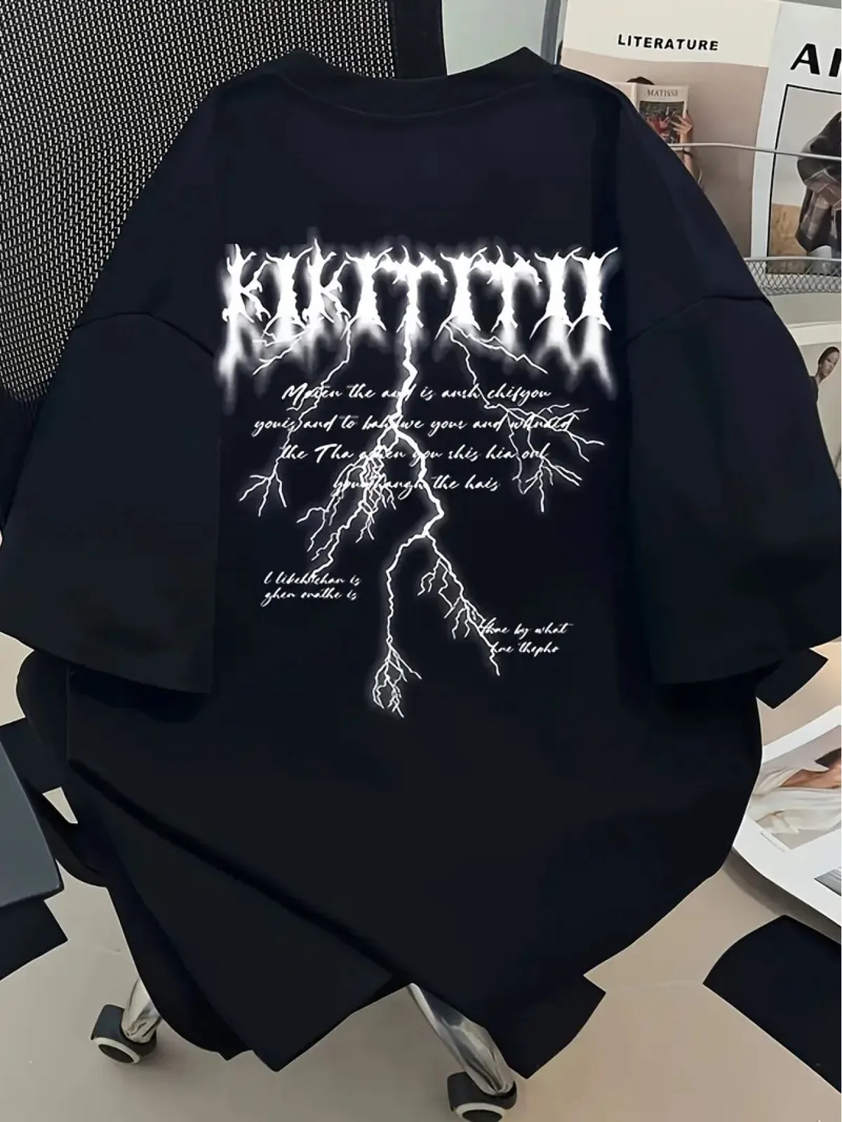 Electric Storm Design T-Shirt for Streetwear Enthusiasts
Electric Storm Design T-Shirt for Streetwear Enthusiasts