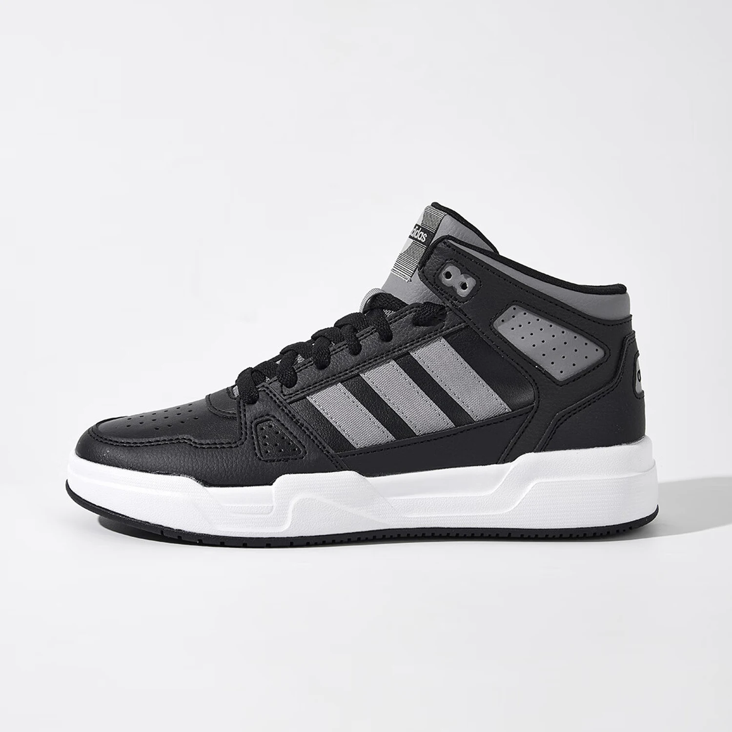 Adidas LIFE BALLER Classic Black and Gray High - top Sports Shoes, Stylish and Versatile, Comfortable and Wear - resistant
Adidas LIFE BALLER Classic Black and Gray High - top Sports Shoes, Stylish and Versatile, Comfortable and Wear - resistant